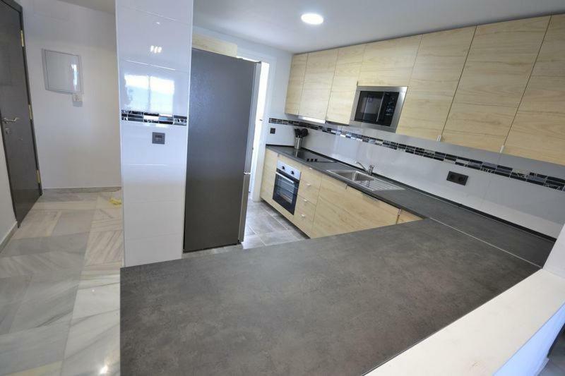 Apartamento Arena Beach Estepona Bagian luar foto
